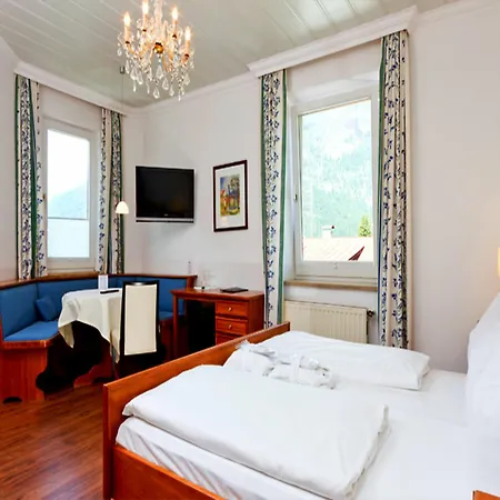 Hotel Wittelsbacher Hof Swiss Quality 4*
