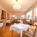 Готель Wittelsbacher Hof Swiss Quality