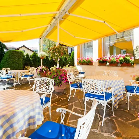 Готель Wittelsbacher Hof Swiss Quality 4*