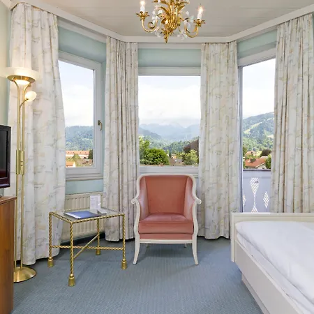 Wittelsbacher Hof Swiss Quality Готель 4*