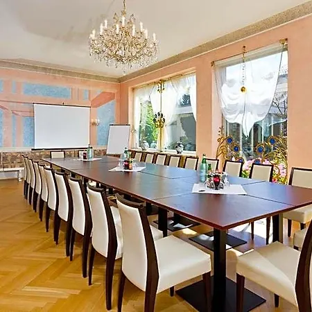 Готель Wittelsbacher Hof Swiss Quality Гарміш-Партенкірхен