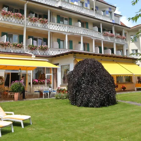 ホテル ヴィッテルズバッハー ホフ スイス クオリティ 4*