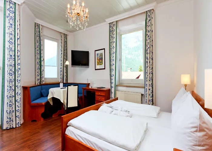 מלון Wittelsbacher Hof Swiss Quality 4*